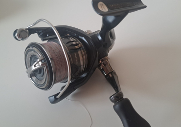 Kołowrotek Shimano Miravel 2500s