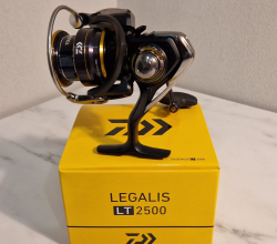 DAIWA 20 Legalis LT 2500