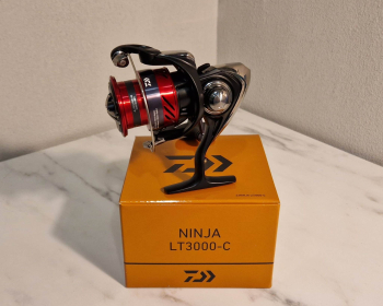 DAIWA 23 Ninja LT3000-C