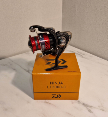 DAIWA 23 Ninja LT3000-C