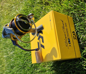 Daiwa 22 Silvercreek X LT2500S-XH