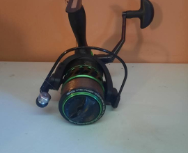 Sakana Titan Feeder 4000FD