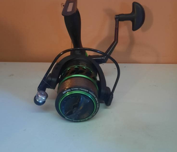 Sakana Titan Feeder 4000FD