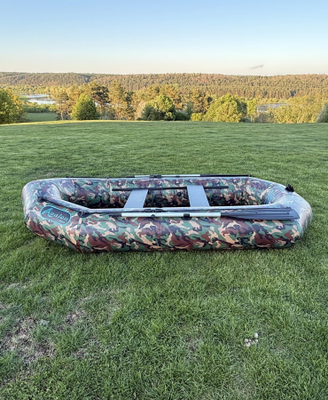 Avalon boat